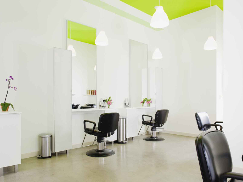 VKL Corredurías Seguros · Centro de Estética / Salón de Belleza